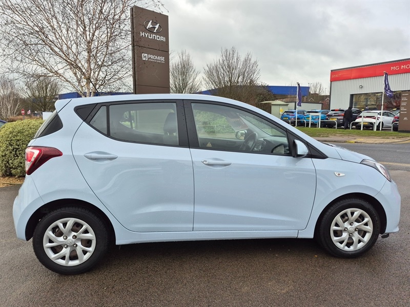 Used Hyundai i10 2019 for sale - 77218999: Photo 8