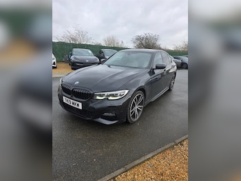 Used BMW 3 Series 2019 for sale - 77471140: Photo