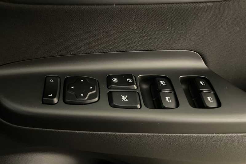 Used Hyundai KONA for sale - 78103370: Photo 19