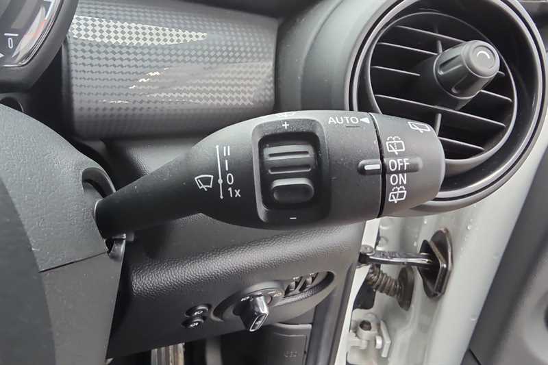 Used MINI Hatch 2020 for sale - 77512972: Photo 33