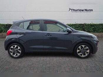 Used Hyundai i10 2024 for sale - 77855960: Photo