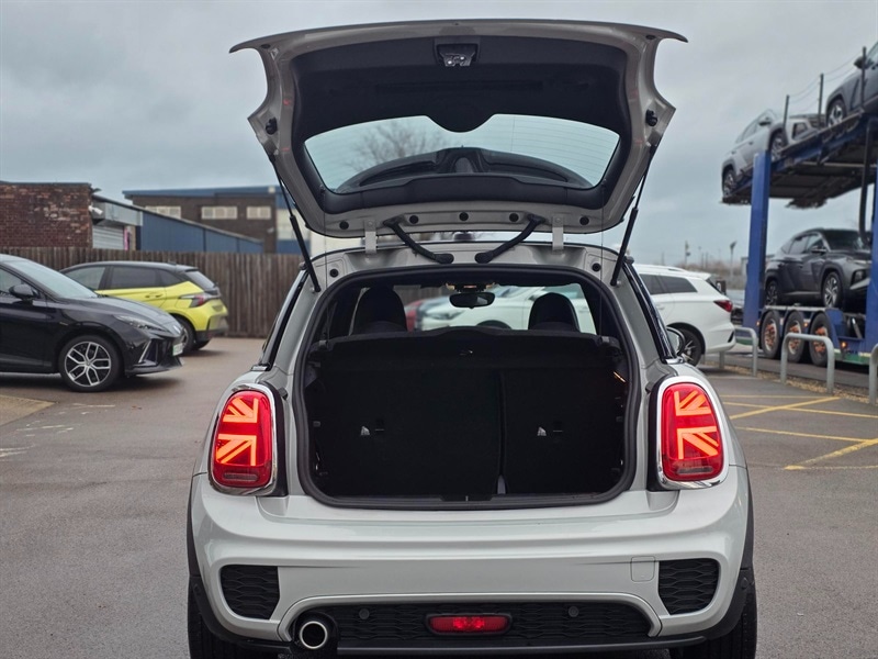 Used MINI Hatch 2020 for sale - 77158136: Photo 7