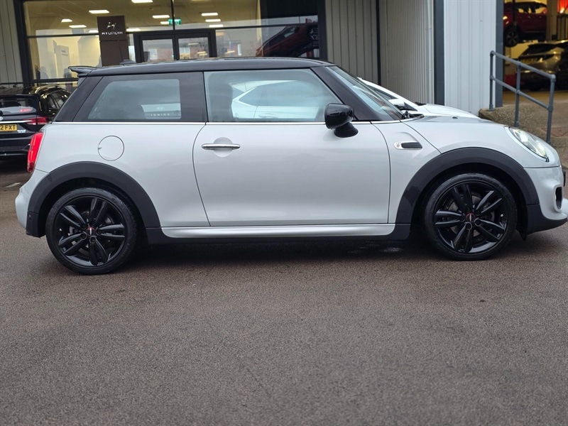 Used MINI Hatch 2020 for sale - 77158136: Photo 8