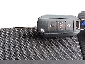 Used Hyundai i20 2025 for sale - 77472111: Photo