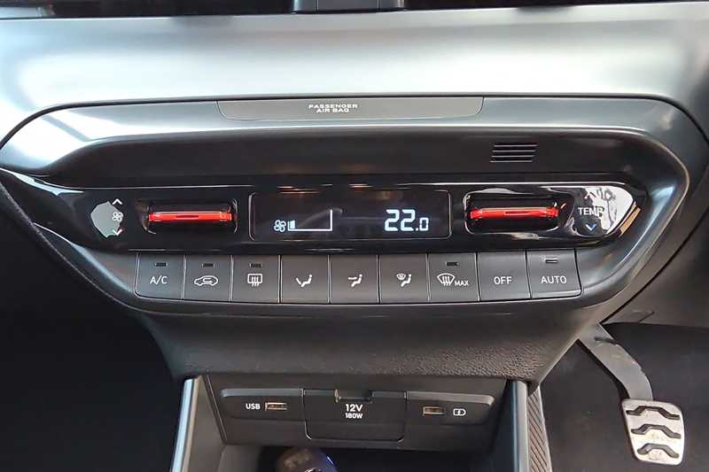 Used Hyundai i20 2023 for sale - 77513449: Photo 15