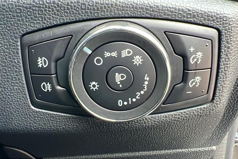 Used Ford Ecosport 2018 for sale - 77471137: Photo 28