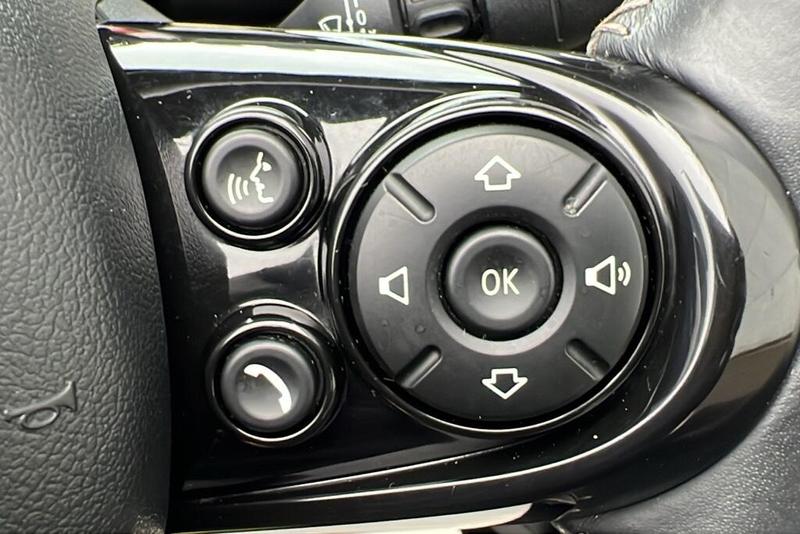 Used MINI Convertible 2020 for sale - 77146697: Photo 26