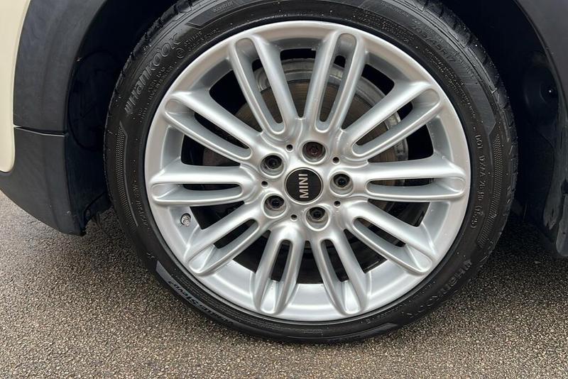 Used MINI Convertible 2020 for sale - 77146697: Photo 9