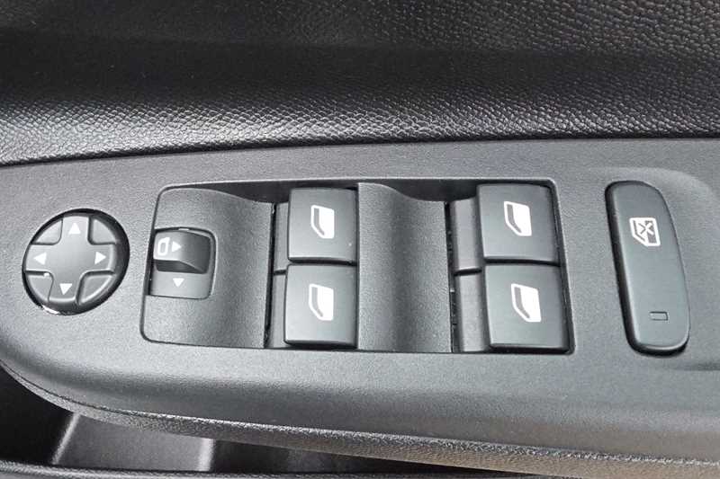 Used Vauxhall Corsa 2025 for sale - 77885556: Photo 16