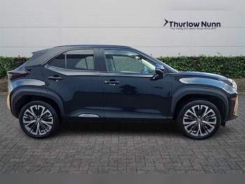Used Toyota Yaris Cross 2023 for sale - 78530599: Photo
