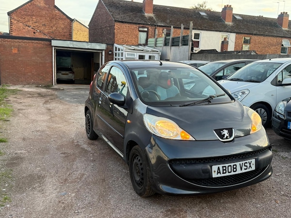 Used Peugeot 107 2008 for sale - 76097294: Photo 2