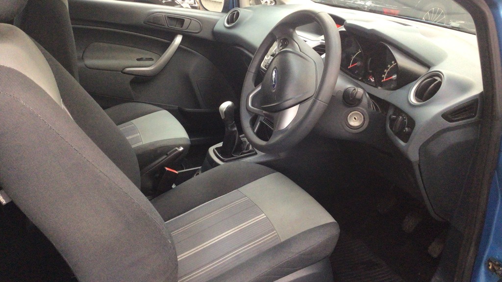 Used Ford Fiesta 2010 for sale - 77271093: Photo 9