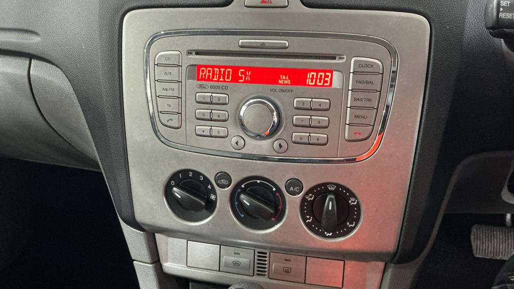 Used Ford Focus 2008 for sale - 77736077: Photo 8