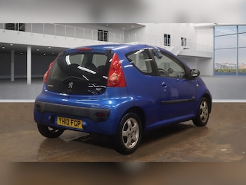 Used Peugeot 107 2010 for sale - 76770216: Photo