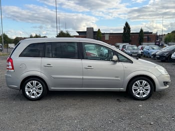 Used Vauxhall Zafira 2010 for sale - 79873221: Photo