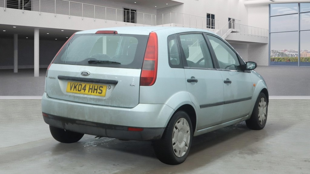 Used Ford Fiesta 2004 for sale - 77636494: Photo 4