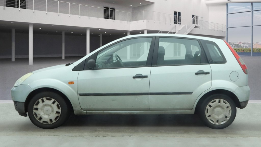 Used Ford Fiesta 2004 for sale - 77636494: Photo 6