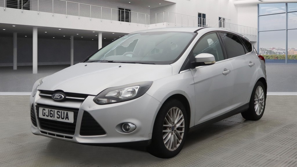 Used Ford Focus 2011 for sale - 76940250: Photo 2