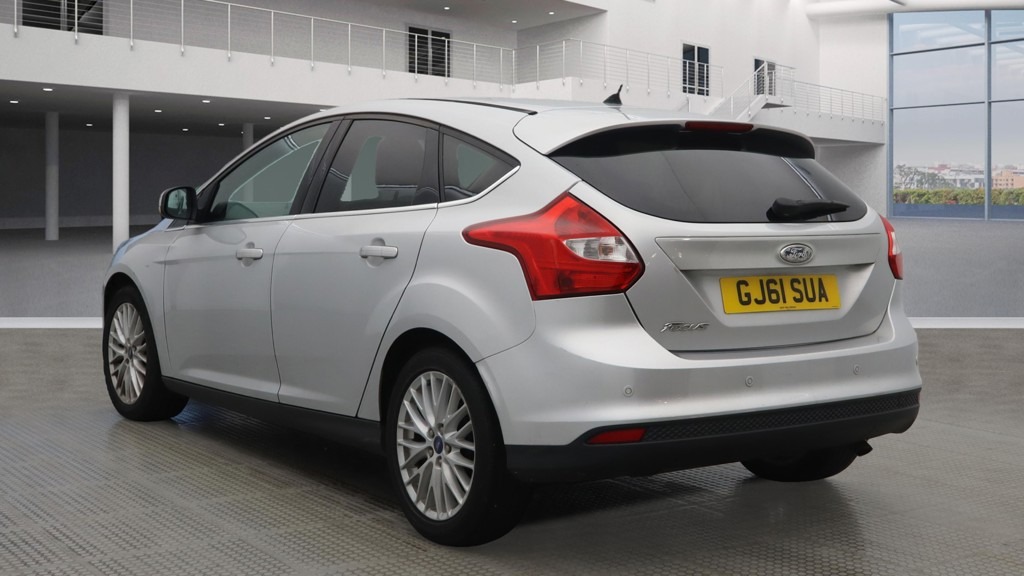 Used Ford Focus 2011 for sale - 76940250: Photo 3