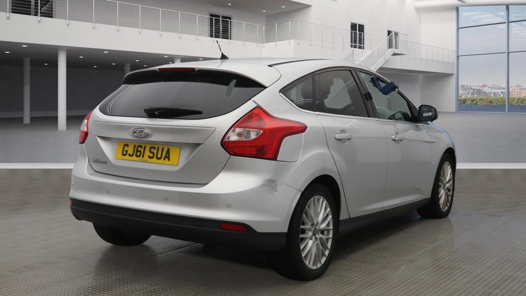 Used Ford Focus 2011 for sale - 76940250: Photo 4