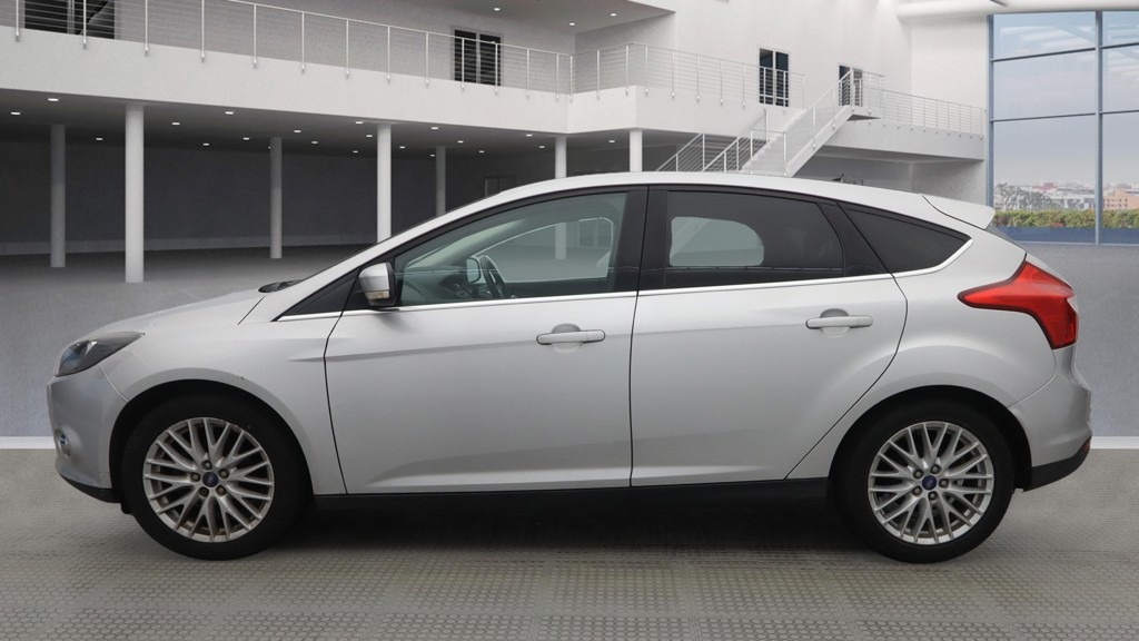 Used Ford Focus 2011 for sale - 76940250: Photo 6