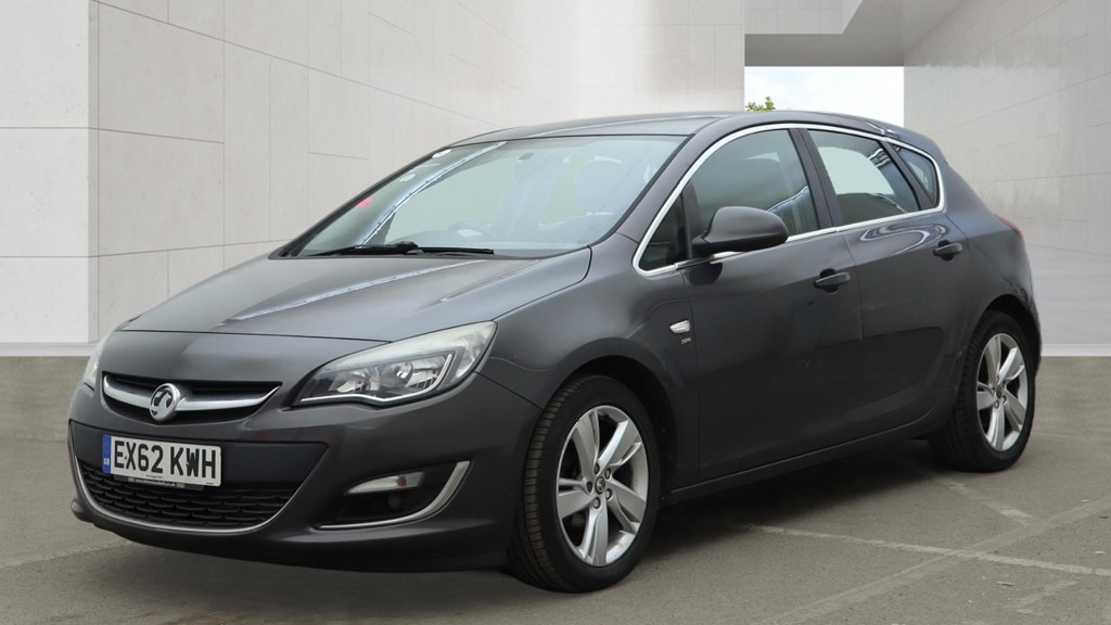 Used Vauxhall Astra 2012 for sale - 78098867: Photo 2