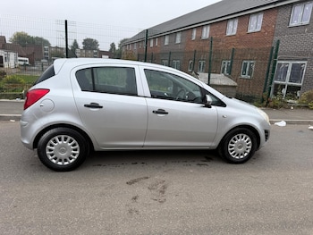 Used Vauxhall Corsa 2011 for sale - 76249871: Photo