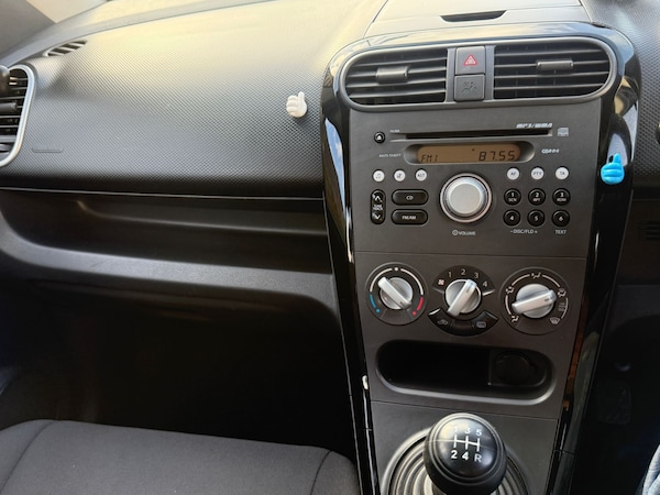 Used Suzuki Splash 2012 for sale - 76177459: Photo 8