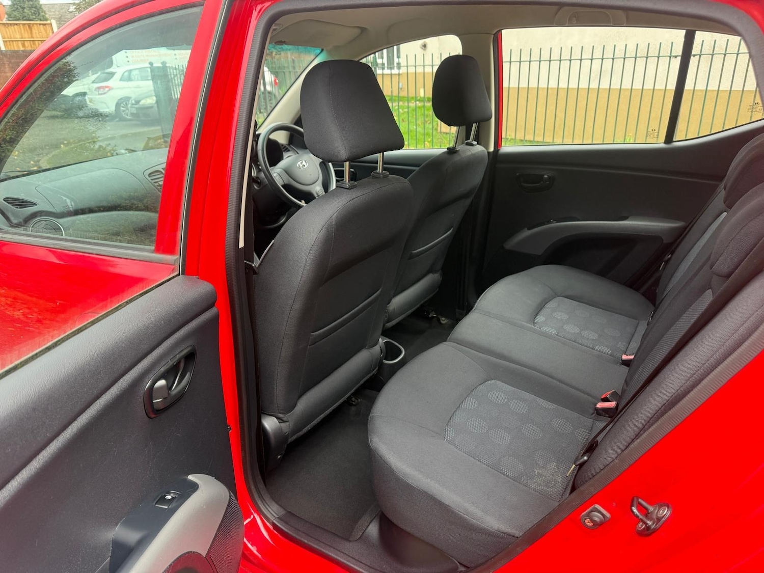 Used Hyundai i10 2009 for sale - 76366622: Photo 14