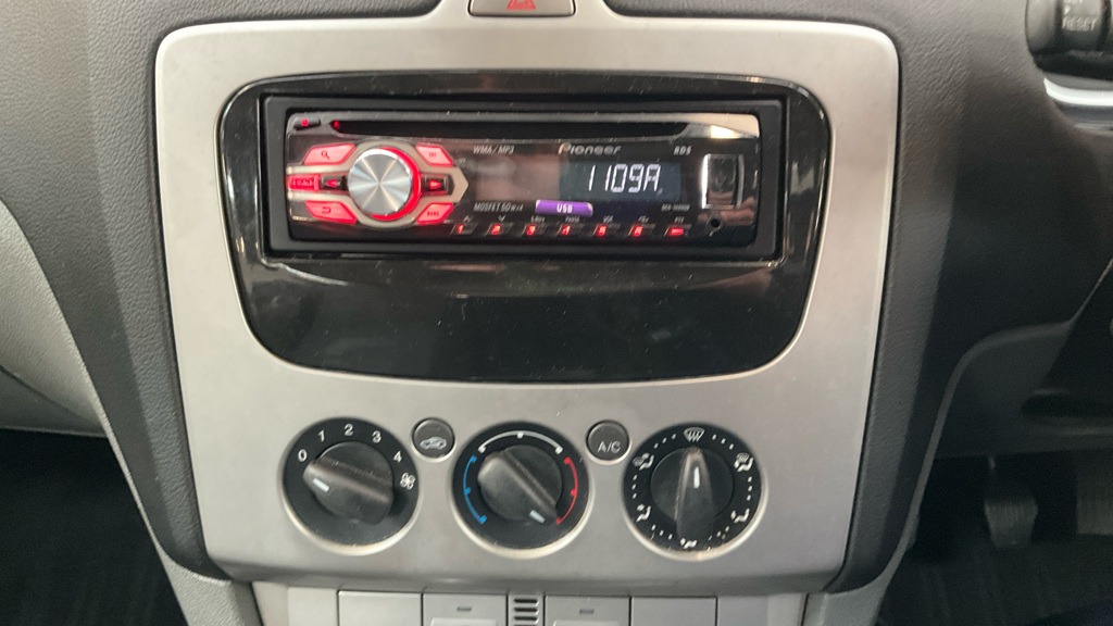 Used Ford Focus 2009 for sale - 77836467: Photo 14