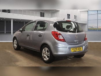 Used Vauxhall Corsa 2009 for sale - 75982150: Photo