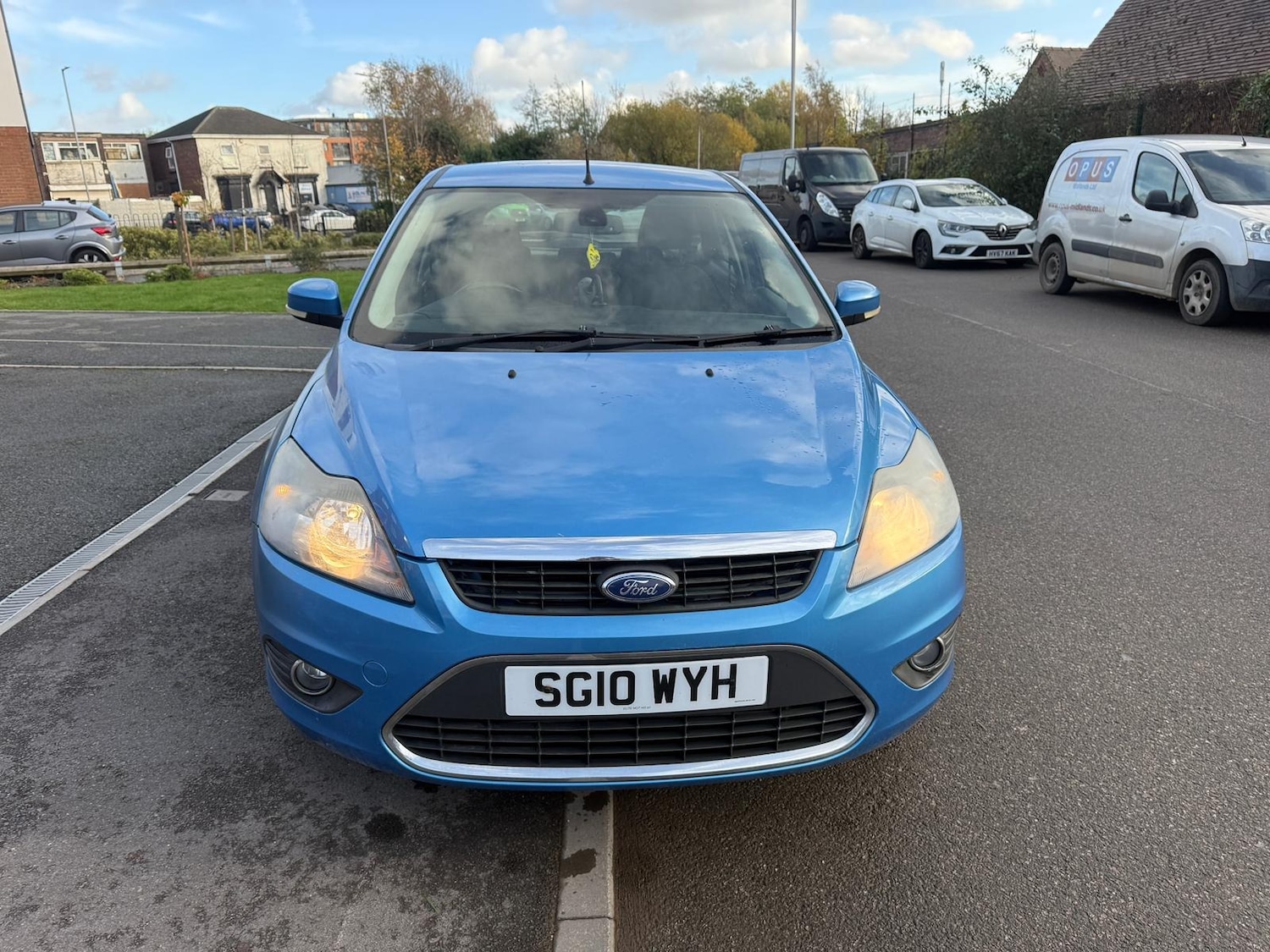 Used Ford Focus 2010 for sale - 76566704: Photo 1