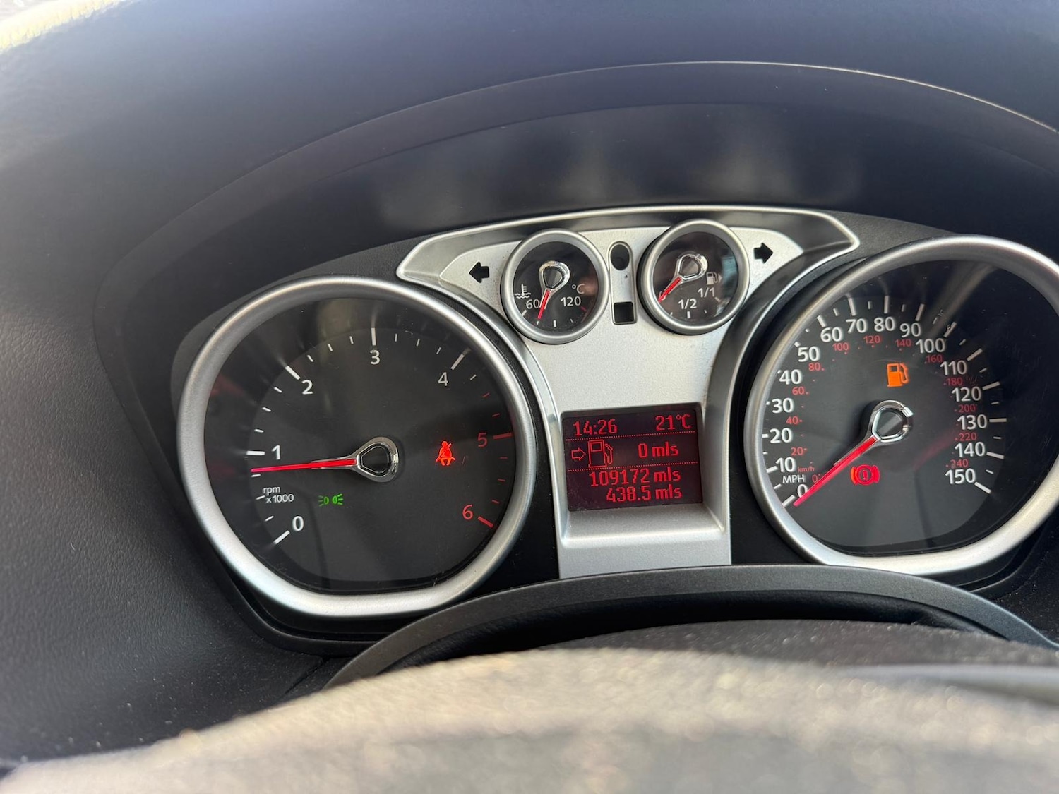 Used Ford Focus 2010 for sale - 76566704: Photo 11