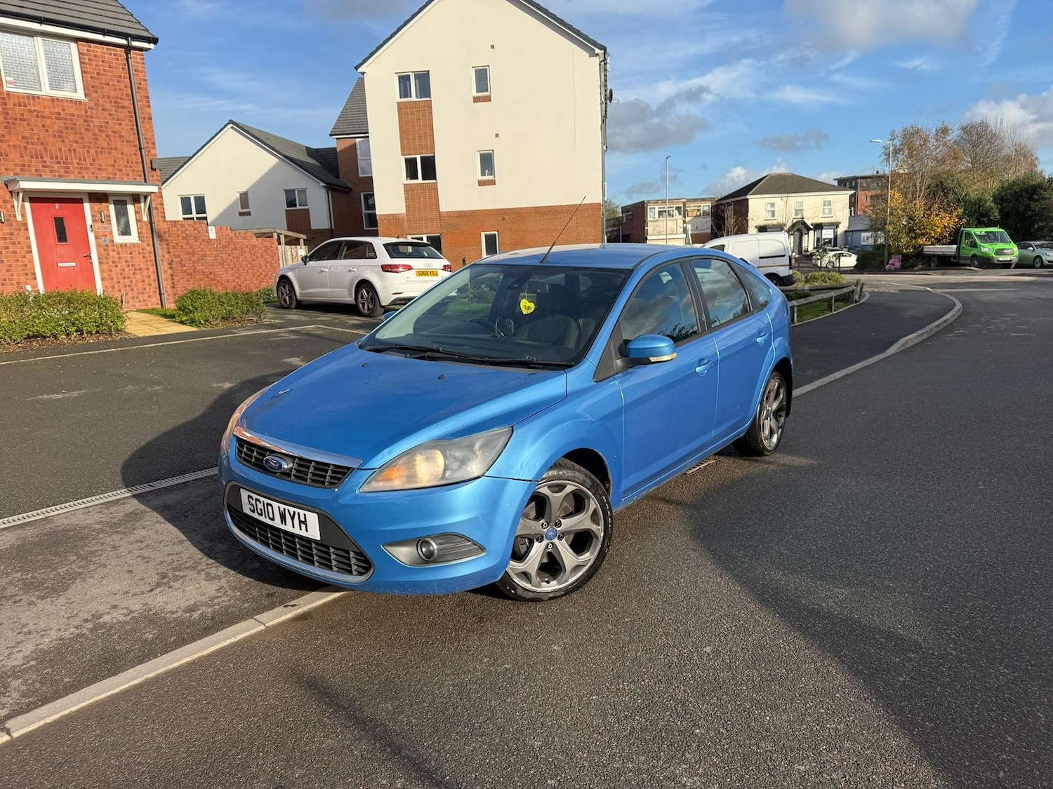 Used Ford Focus 2010 for sale - 76566704: Photo 3