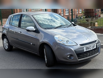 Used Renault Clio 2010 for sale - 75895259: Photo