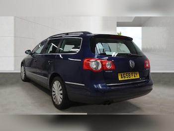 Used Volkswagen Passat 2009 for sale - 79357098: Photo