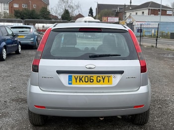 Used Ford Fiesta 2006 for sale - 78061489: Photo