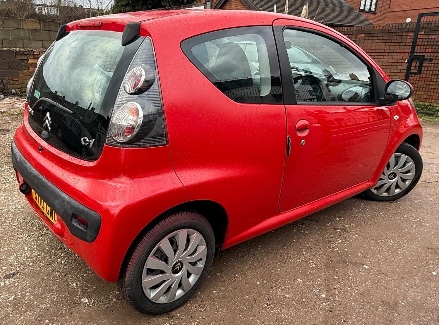 Used Citroen C1 2010 for sale - 77271325: Photo 2