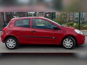 Used Renault Clio 2009 for sale - 75919061: Photo