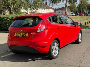 Used Ford Fiesta 2015 for sale - 75358156: Photo
