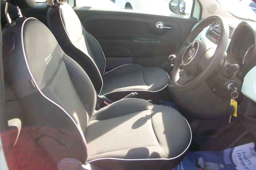 Used Fiat 500 2015 for sale - 77967800: Photo 2