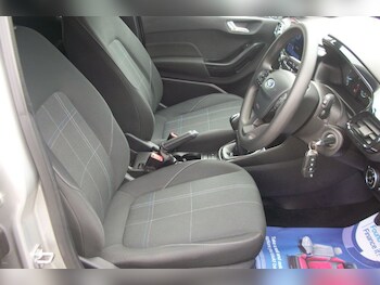 Used Ford Fiesta 2019 for sale - 78240714: Photo