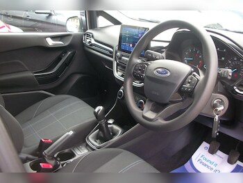 Used Ford Fiesta 2019 for sale - 78240714: Photo