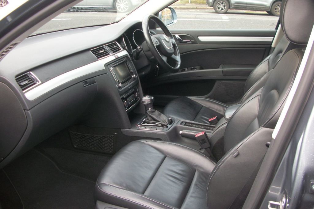 Used Skoda Superb 2013 for sale - 76469352: Photo 10