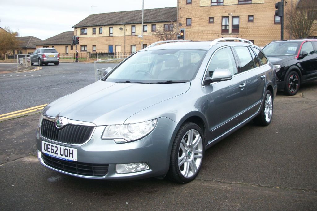 Used Skoda Superb 2013 for sale - 76469352: Photo 11