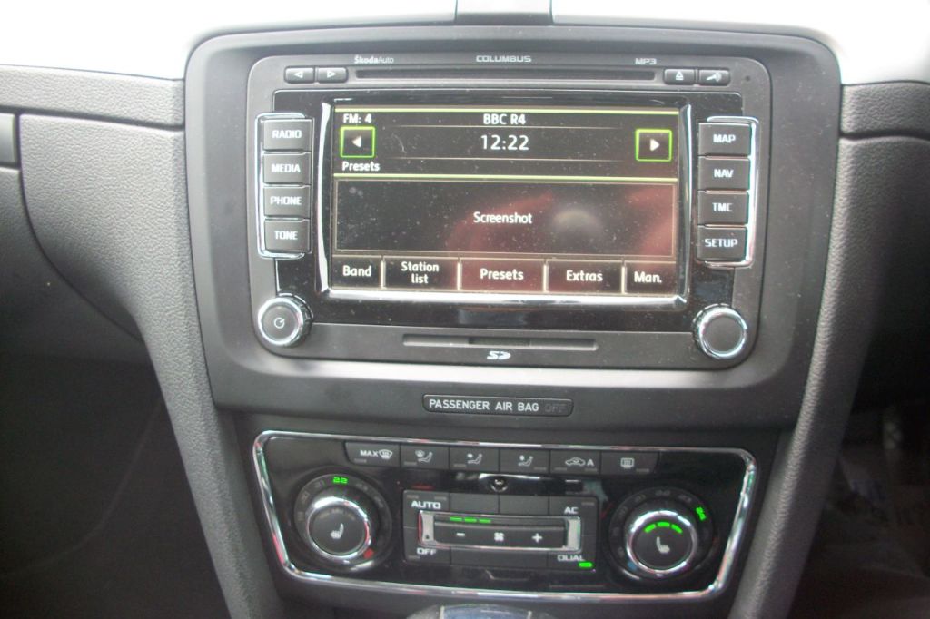 Used Skoda Superb 2013 for sale - 76469352: Photo 12