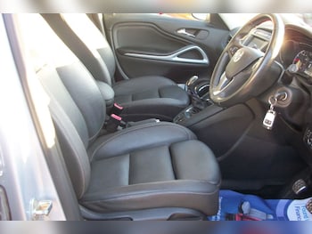 Used Vauxhall Zafira 2017 for sale - 76581489: Photo