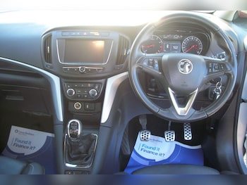 Used Vauxhall Zafira 2017 for sale - 76581489: Photo