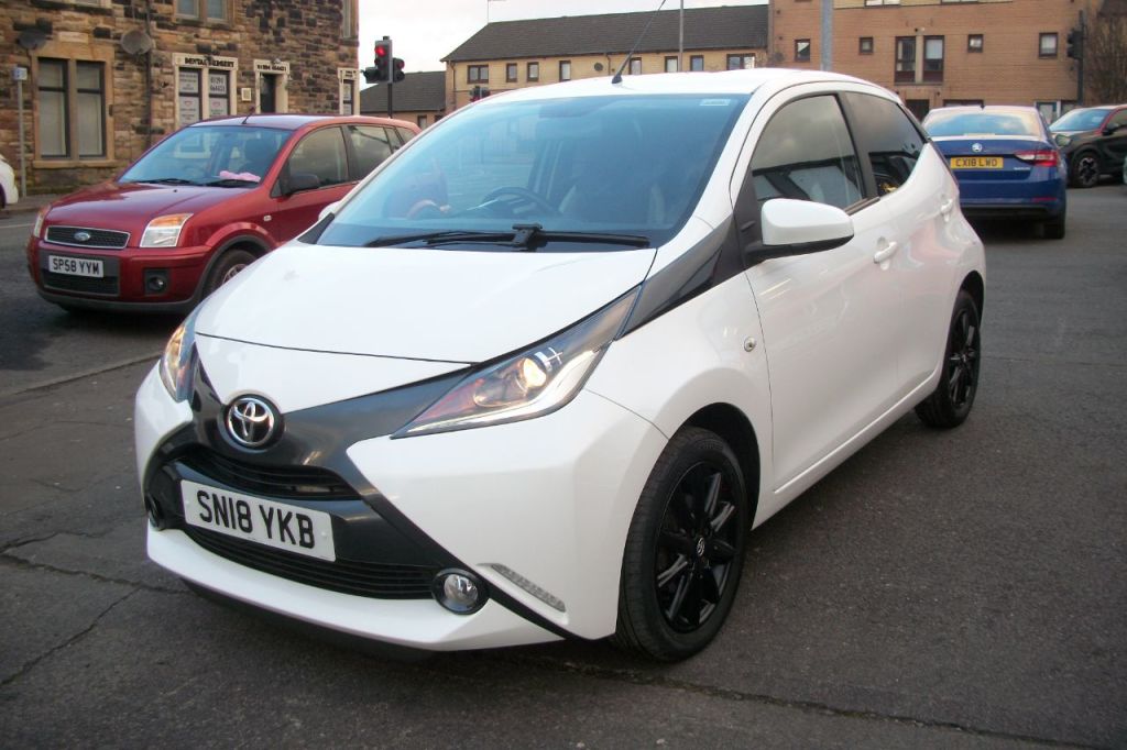 Used Toyota AYGO 2018 for sale - 77368160: Photo 11