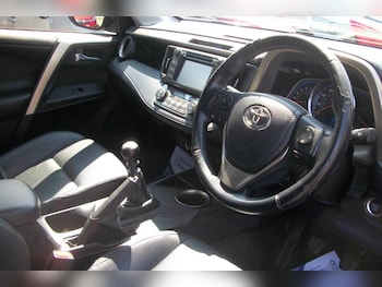 Used Toyota RAV4 2014 for sale - 79209391: Photo